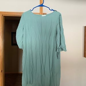 H and M slit sleeve dress